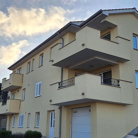 Apartmani Marin1 Врбник Екстер'єр фото
