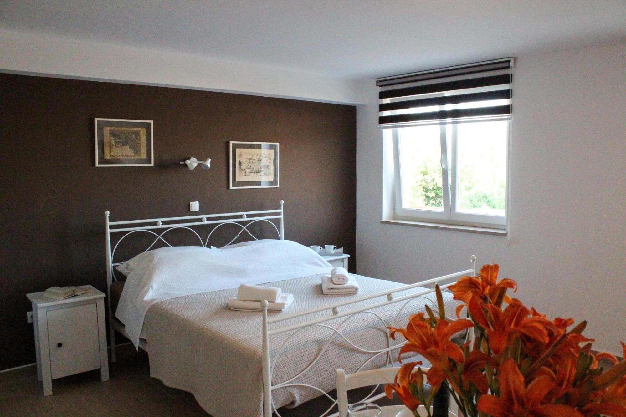 Apartmani Marin1 Врбник Номер фото
